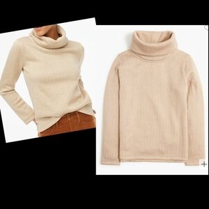 J. Crew Factory Long Sleeve Funnelneck Pullover Small